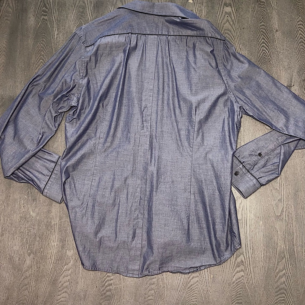 Express Buttoned Down - Picture 3 of 3